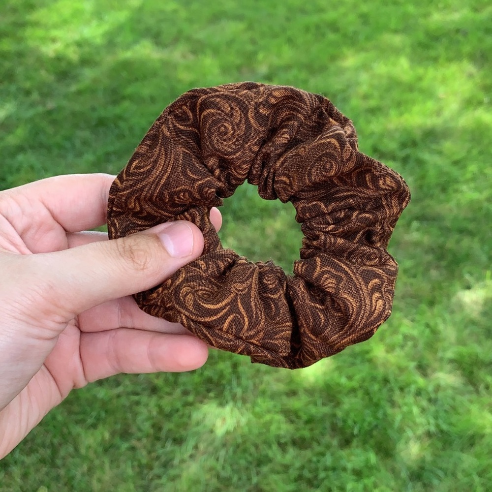 Western Leather Scrunchie 🤠